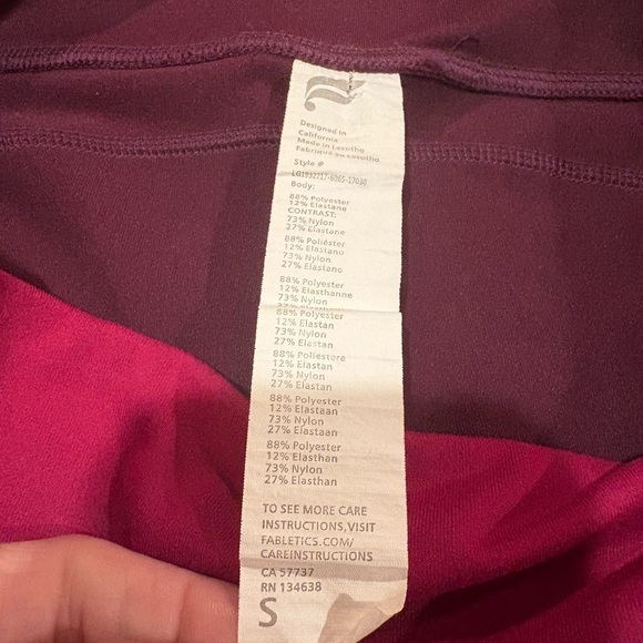 Fabletics Powerhold Pink Maroon Burgundy Cropped Athletic women’s leggings - Picture 4 of 12
